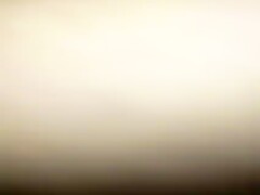 Novinha safada adora sentar na rola do dog